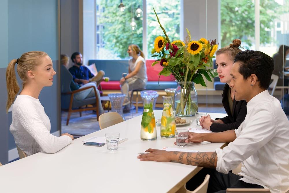 Stayokay Hostel Utrecht Centrum ภายนอก รูปภาพ