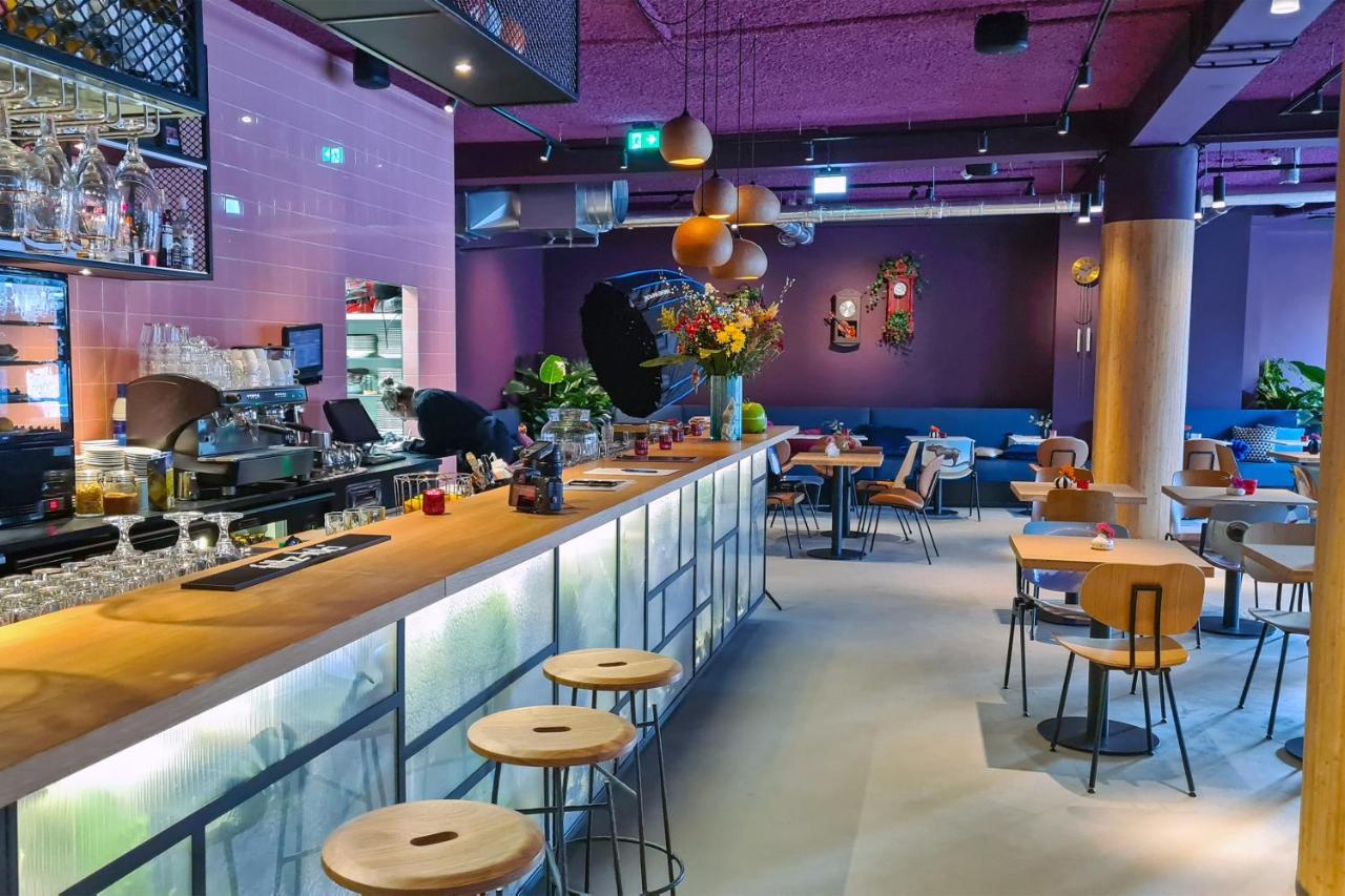 Stayokay Hostel Utrecht Centrum ภายนอก รูปภาพ
