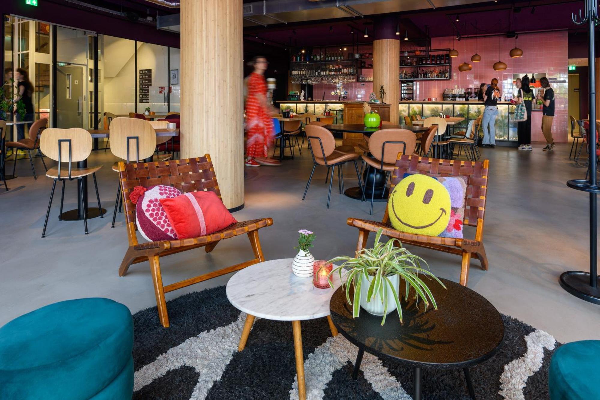 Stayokay Hostel Utrecht Centrum ภายนอก รูปภาพ